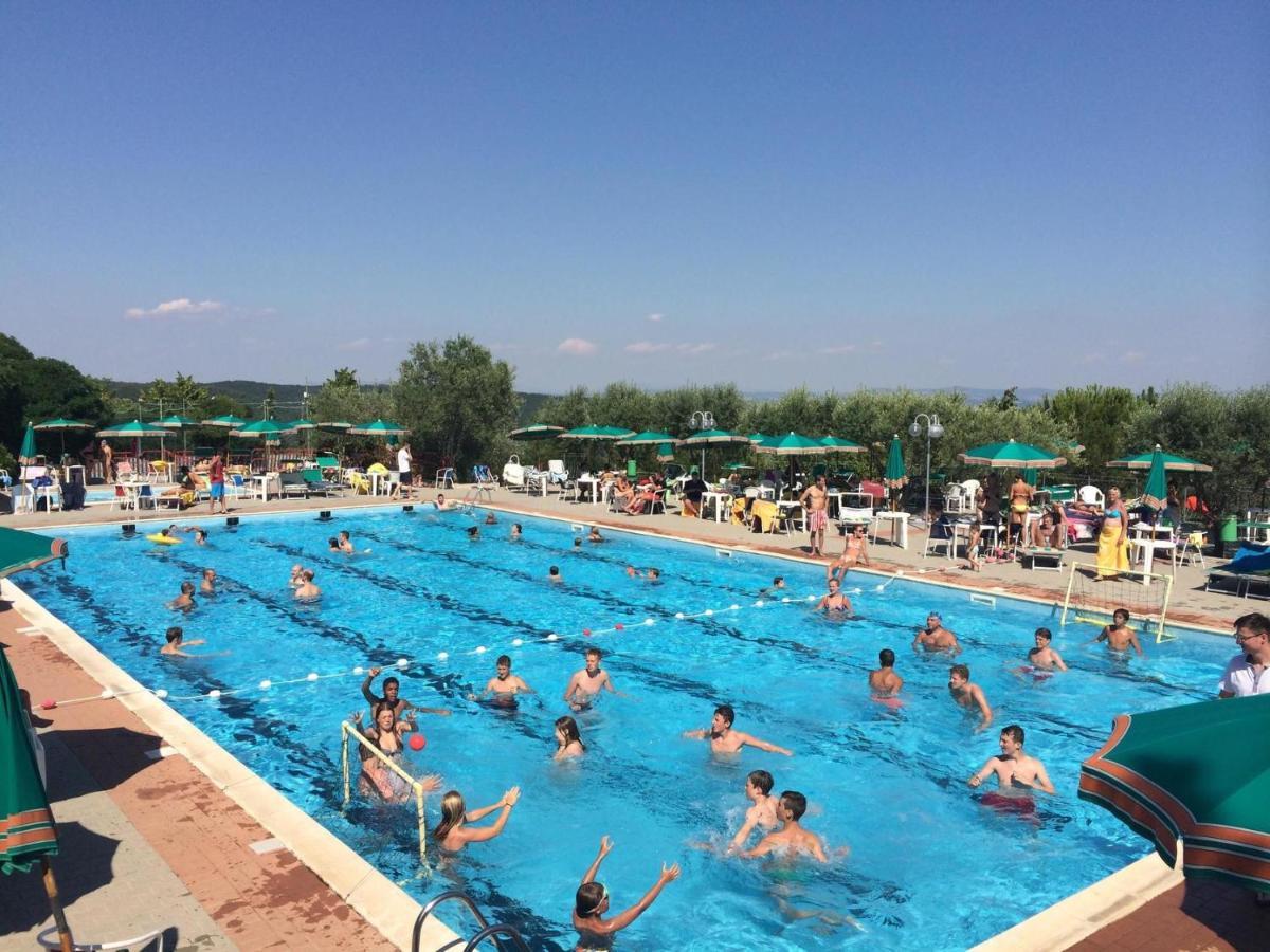 Casciano Di Murlo Camping Le Soline מראה חיצוני תמונה