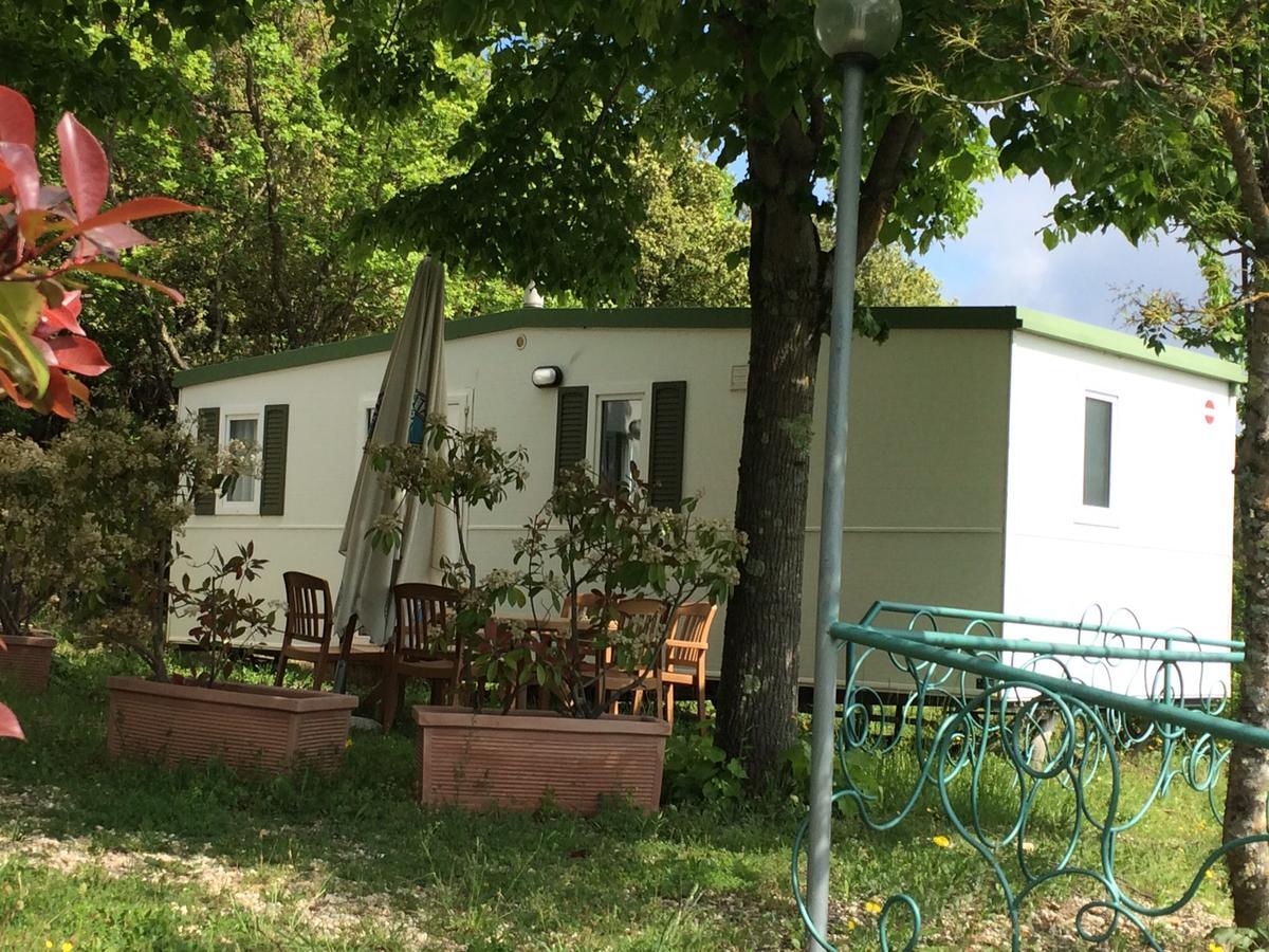 Casciano Di Murlo Camping Le Soline מראה חיצוני תמונה